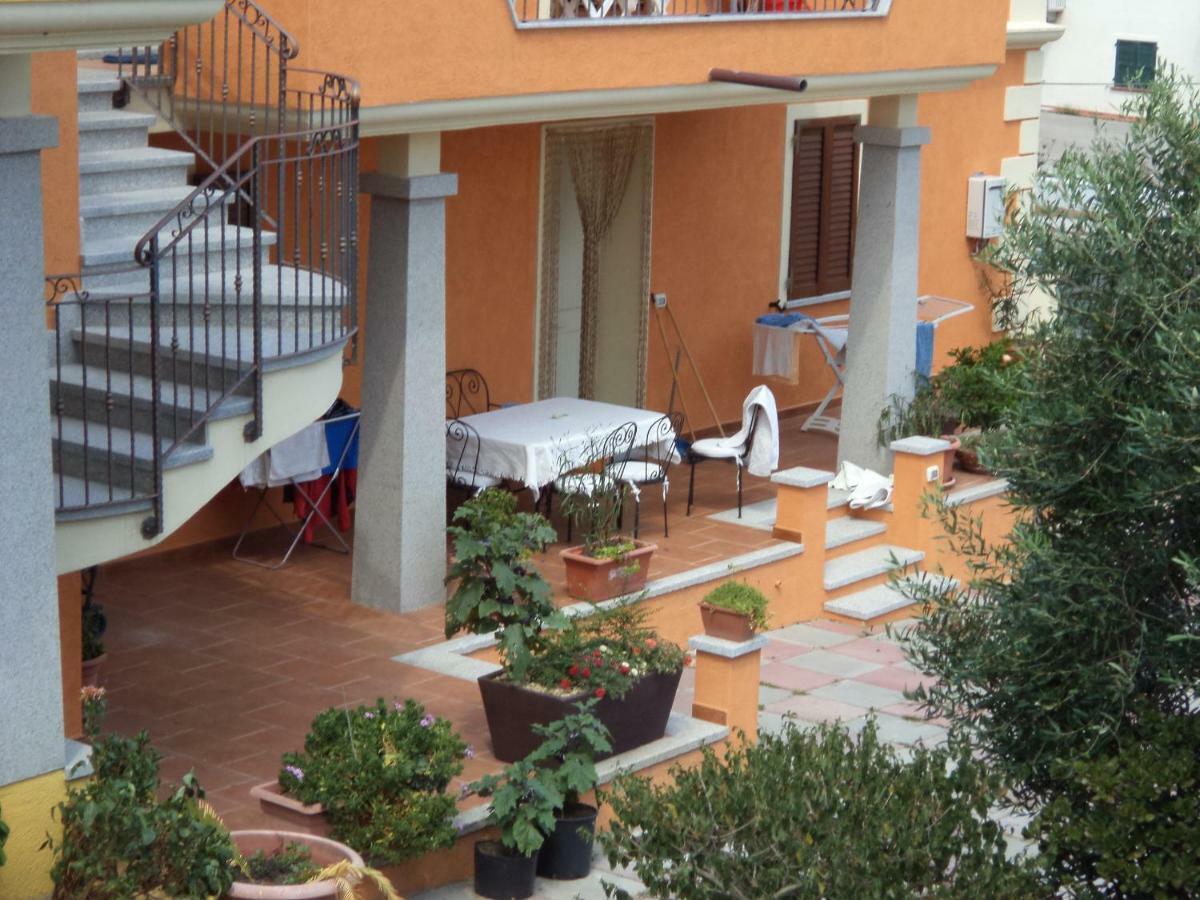 Corte Mannoni Porto Pozzo Ngoại thất bức ảnh